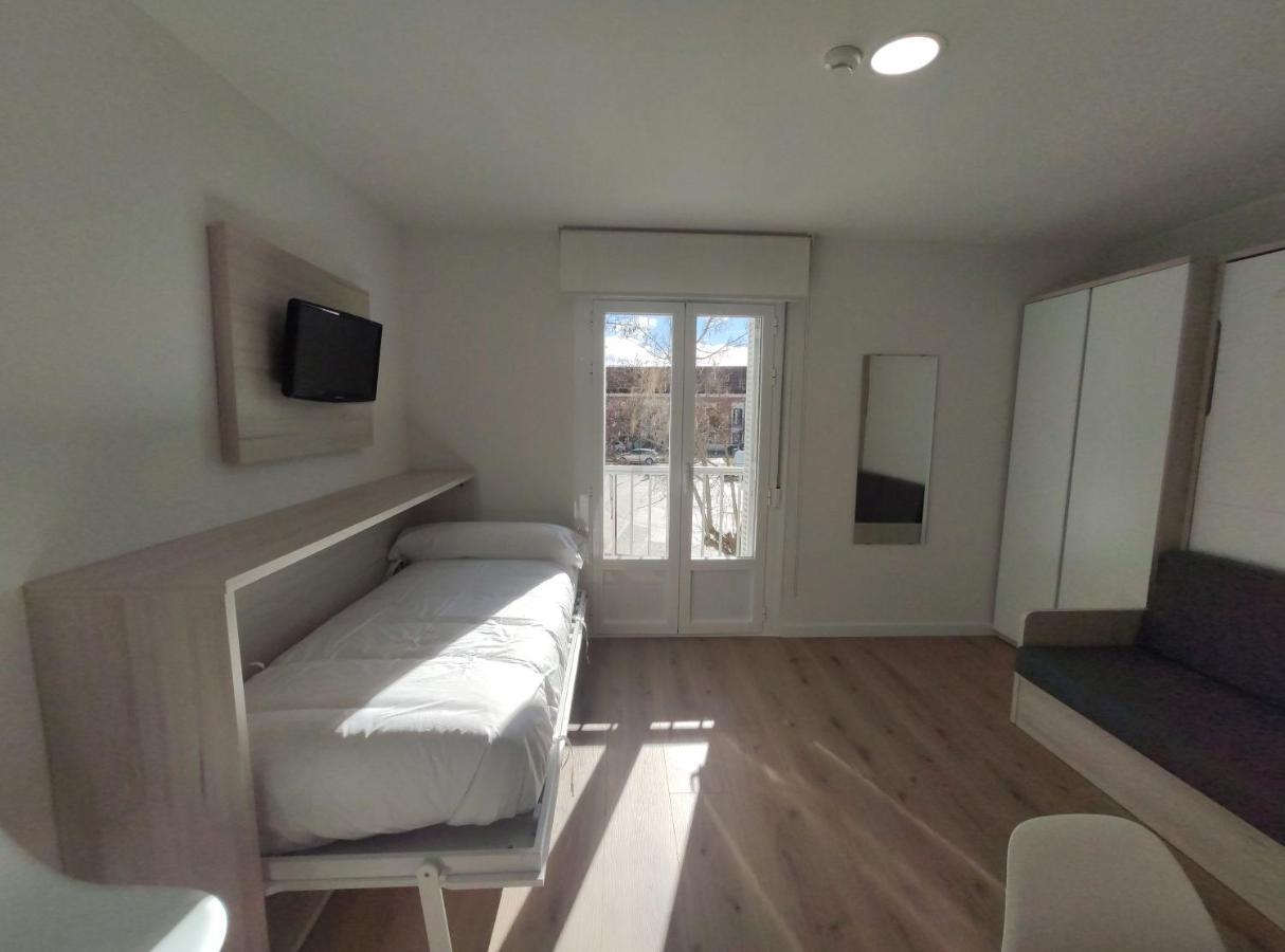 Apartamentos Atempo アランフエス エクステリア 写真